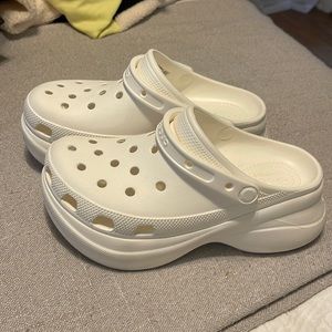 White platform crocs